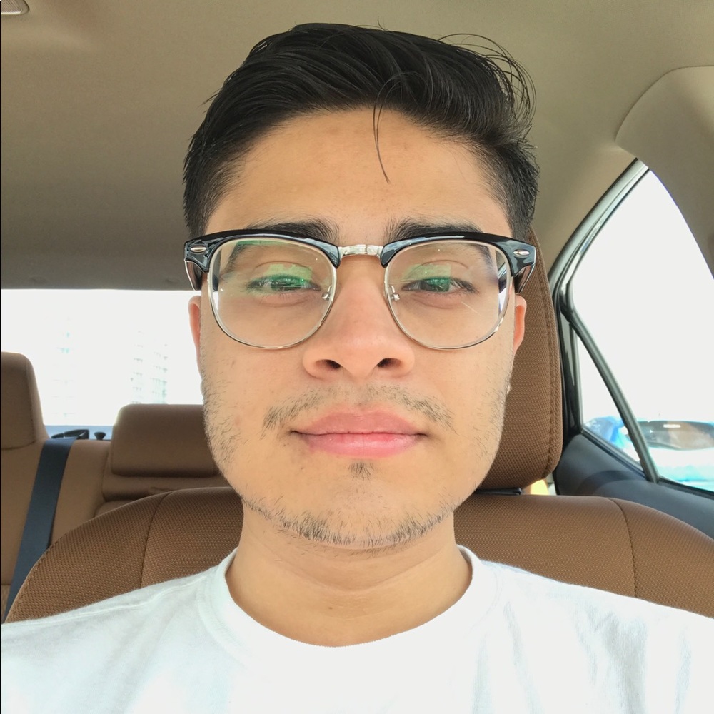 Meet your Posher, Luis